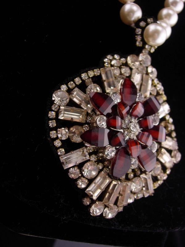 Edwardian necklace / pearl victorian style / fit for a Queen / gypsy jewelry / statement garnet red rhinestone starburst / 10mm pearls