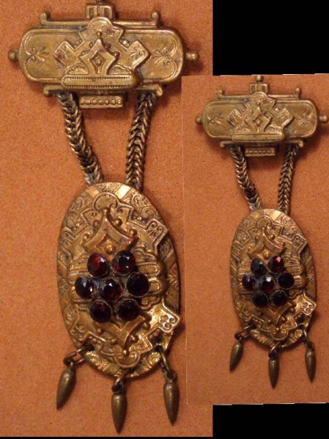 EXTRAVAGANT GARNET VIctorian 1900's BRooch