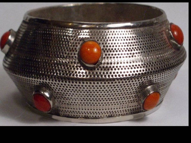 Funky modernist CORAL CABaCHON WIDE BANGLE bracelet