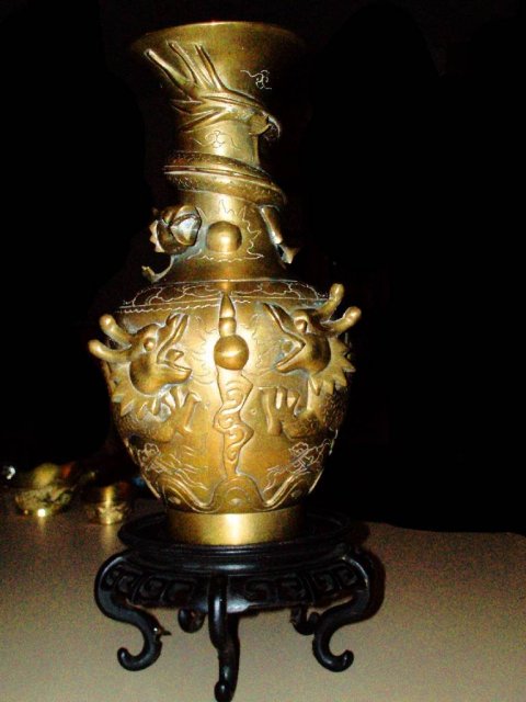 ESTATE ceremonial DRAGON & SERPENT URN