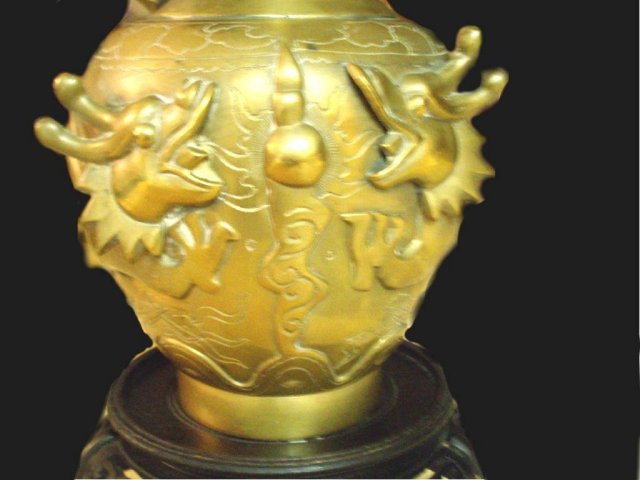 ESTATE ceremonial DRAGON & SERPENT URN