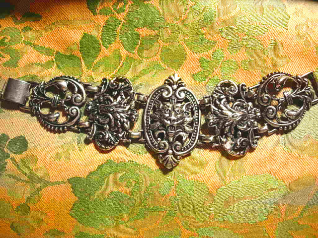 Antique GOTHIC Medieval LION 62 gram Bracelet