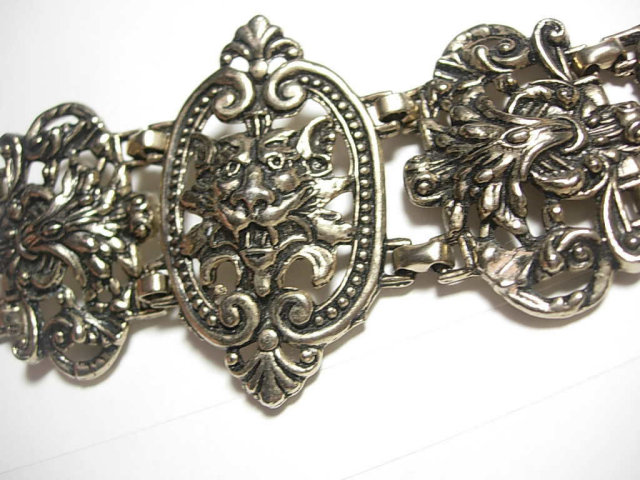 Antique GOTHIC Medieval LION 62 gram Bracelet