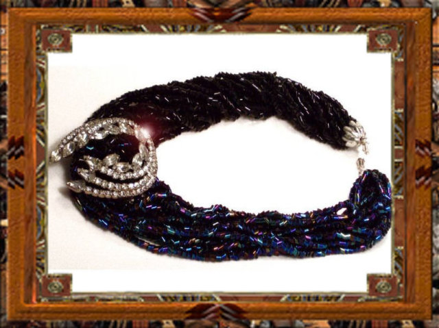 Vintage EXOTIC RAVEN Glass RHINESTONE necklace and brooch