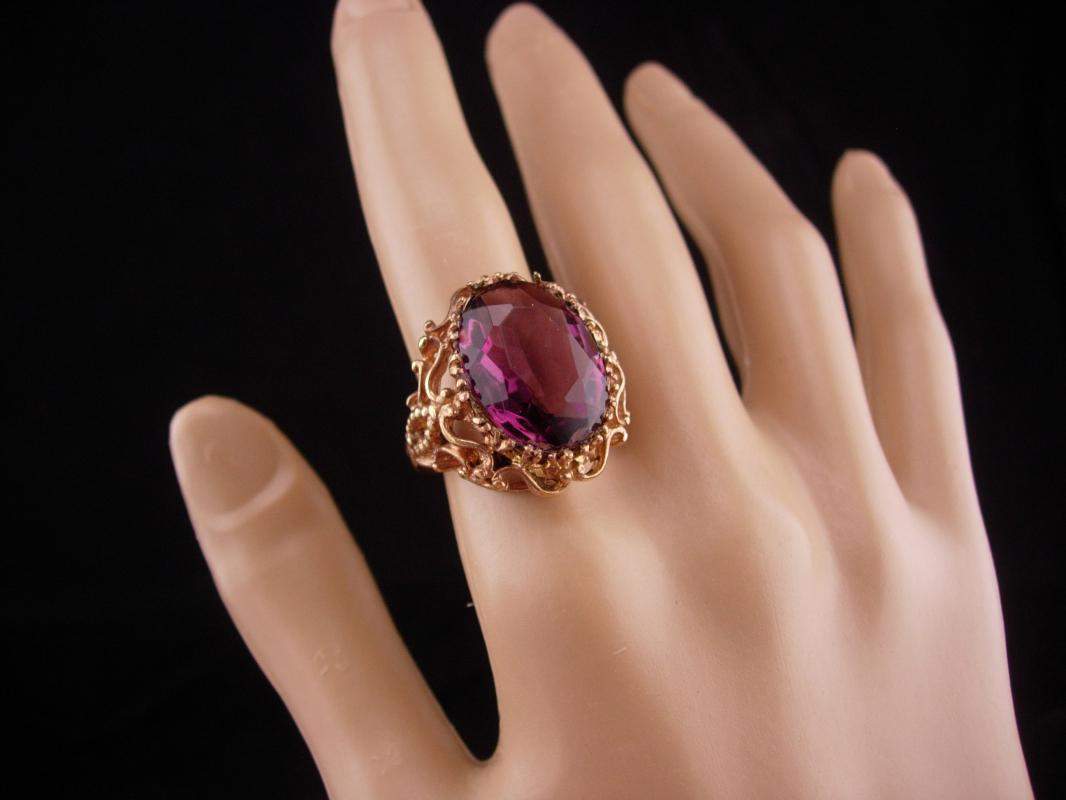 HUGE Vintage Ring / Amethyst gothic costume ring / Dramatic rose gold plate setting / February Birthstone / size 8 / Aquarius horoscope
