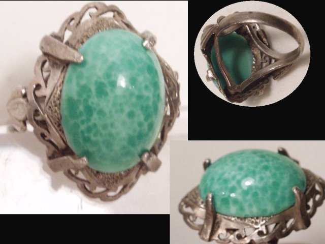 Antique Bizarre MEDUSA Snake peking glass RING