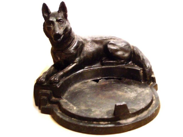 Antique Bronze German Shepherd snuff or tray