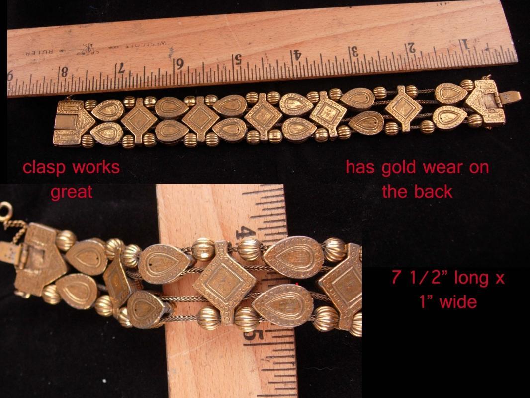 Vintage Victorian slide bracelet / Double row bracelet / cameo bracelet / Gold charm bracelet