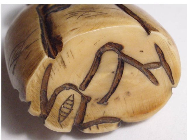 OLD Genuine IVORY NETSUKE man with beard signed