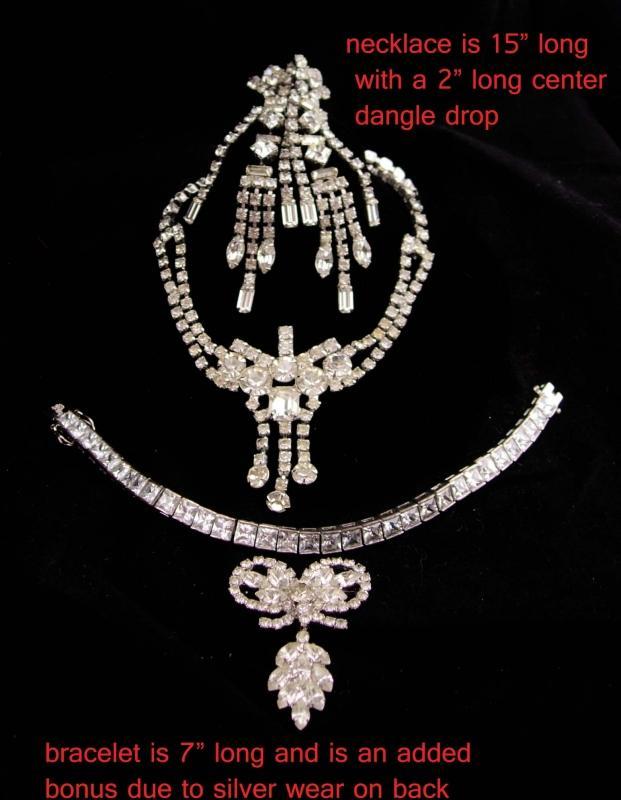 Stunning Parure / vintage Necklace / Rhinestone bracelet / chandelier earrings / Vintage costume jewelry /rhinestone bow brooch
