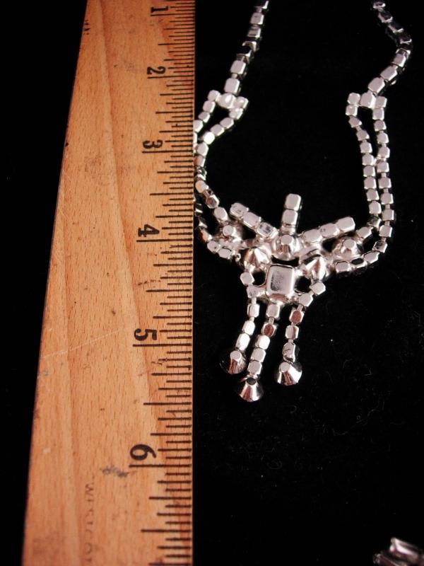 Stunning Parure / vintage Necklace / Rhinestone bracelet / chandelier earrings / Vintage costume jewelry /rhinestone bow brooch