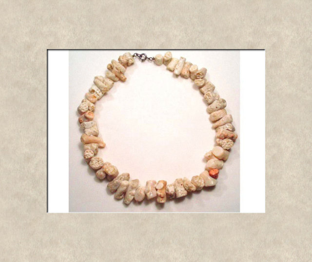Bizarre CHUNKY Angelskin CORAL thick necklace