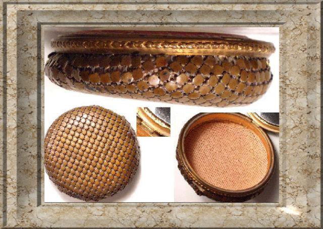 DECO Guilloche ENAMEL MEsh compact PURSE