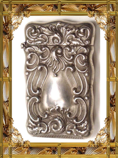 Exquisite Victorian Repousse ornate Matchsafe