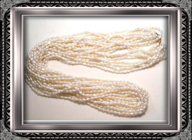 Vintage 10 STRAND opera length 14kt gold pearls
