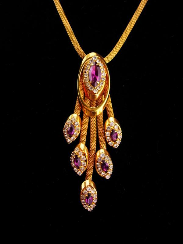 Stunning Vintage rhinestone necklace / Purple tassel drops / amethyst color rhinestones / Mesh gold necklace / estate jewelry