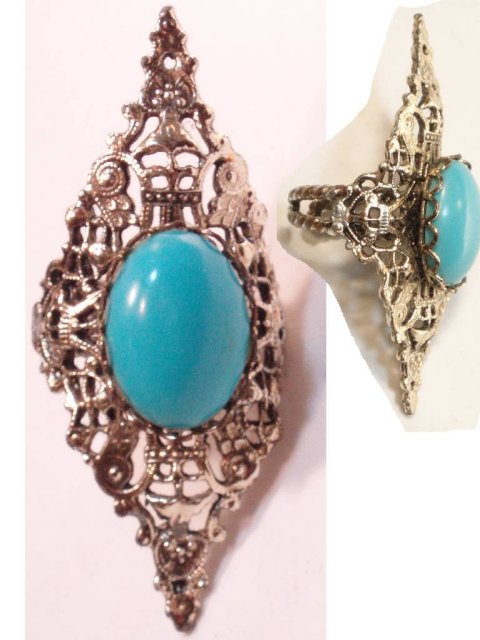 HUGE vintage Gothic Renaissance cabachon ring