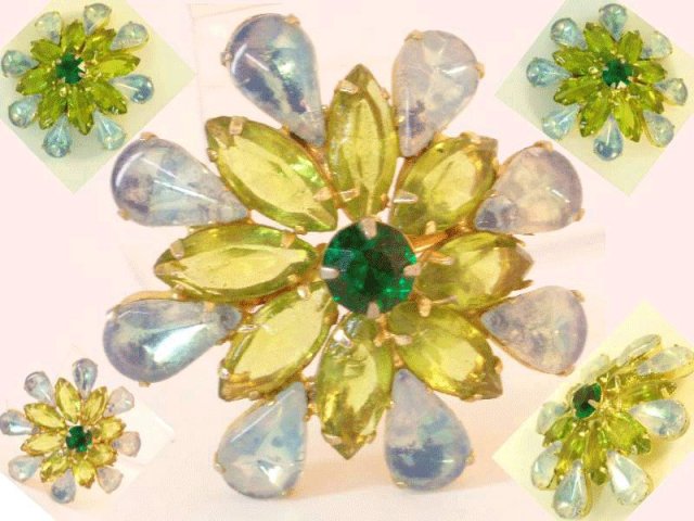 Vintage Juliana UNUSUAL Tear drop glass brooch