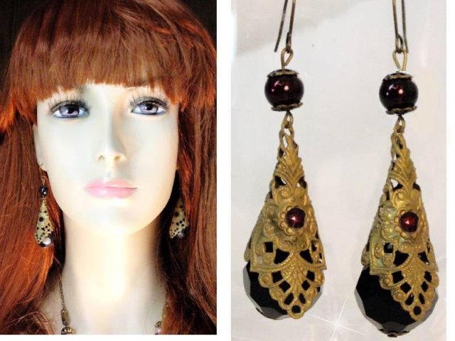 UNUSUAL BEAUTIFUL Czech Jet GARNET earrings