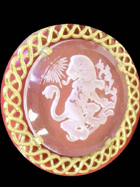 Large Glass intaglio Lion ornate necklace