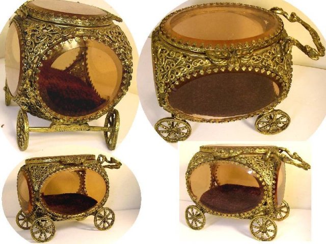Antique Amber glass Queen's CARRIAGE casket