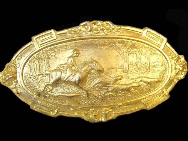 Victorian Figural Russian gold plate sash pin