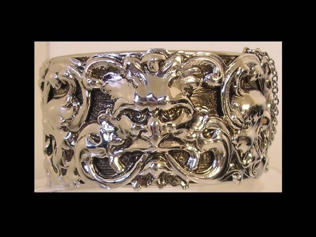 Vintage Mythology God Bacchus Lion Head hinge bracelet