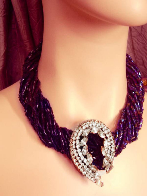 EXOTIC RAVEN GLASS multi strand Chunky RHINESTONE necklace