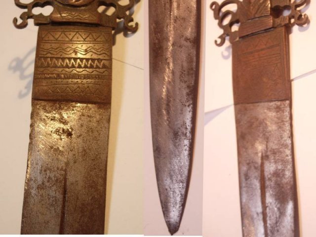 Vintage carved African Arm Knife with original sheath