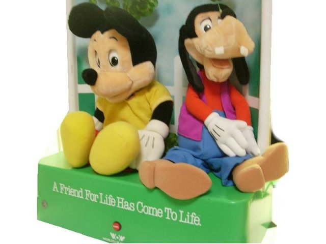 HUGE Vintage ORIGINAL Mickey MOUSE Animated STORE display and Goofy with tapes