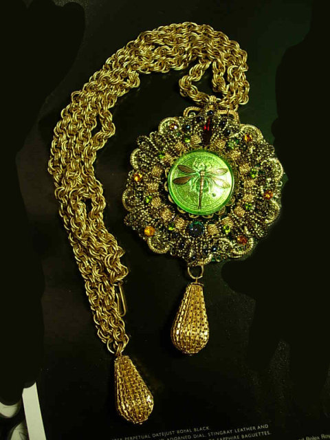 GO Green Gorgeously Drama Queen HUGE jeweled Dragonfly necklace and bracelet