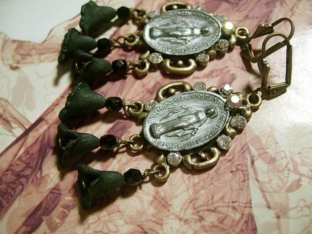 1890 Miraculous Medal jeweled rhinestone earrings with black memento flower drops