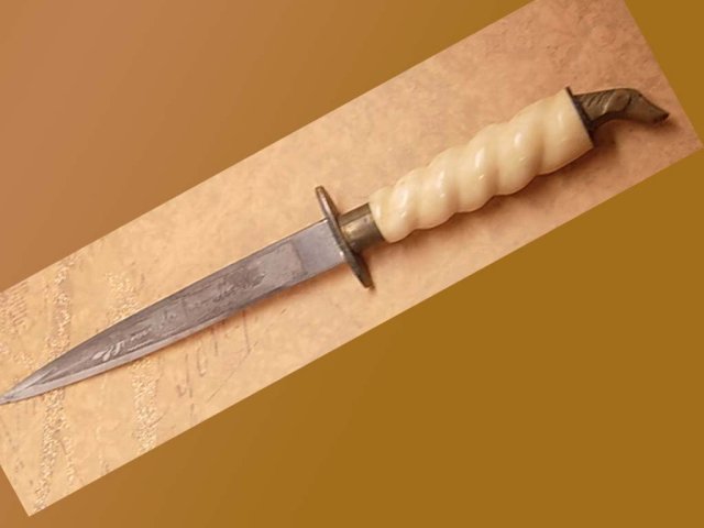 Vintage bone Figural dog head knife letter opener carved bone amor de los dos