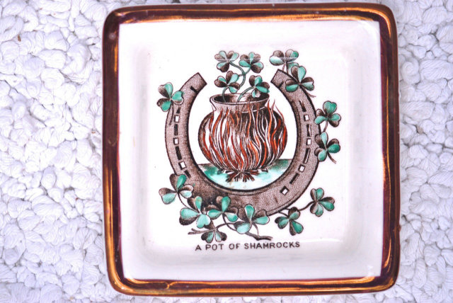 A Pot of Shamrocks Lucky Hand-Painted vintage Dish