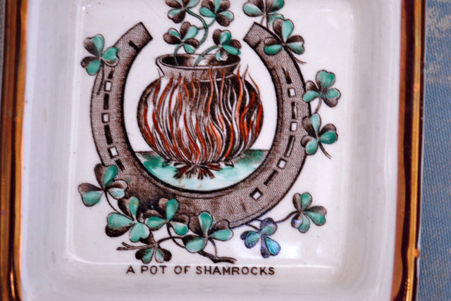 A Pot of Shamrocks Lucky Hand-Painted vintage Dish