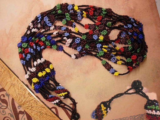 1920's deco Bohemian Florette Multi strand glass necklace hippie or flapper
