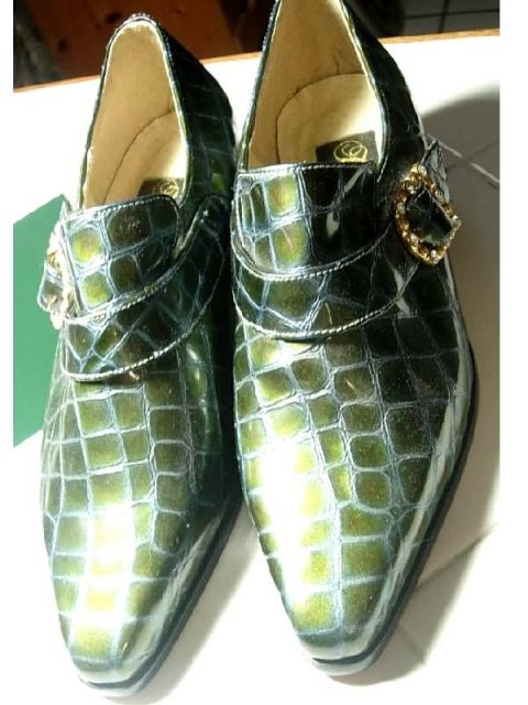 Glitzy Faux alligator rhinestone studded irridescent shoes 7M never worn leather