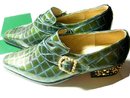 Glitzy Faux alligator rhinestone studded irridescent shoes 7M never worn leather