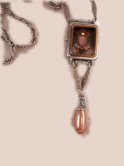 Jewelled Miniature portrait of Renaissance Queen with crown under glass necklace
