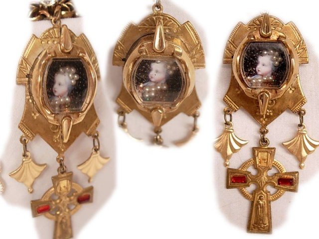 Miniature child Prince portrait necklace renaissance medieval gothic chandelier Reliquary rhinestone