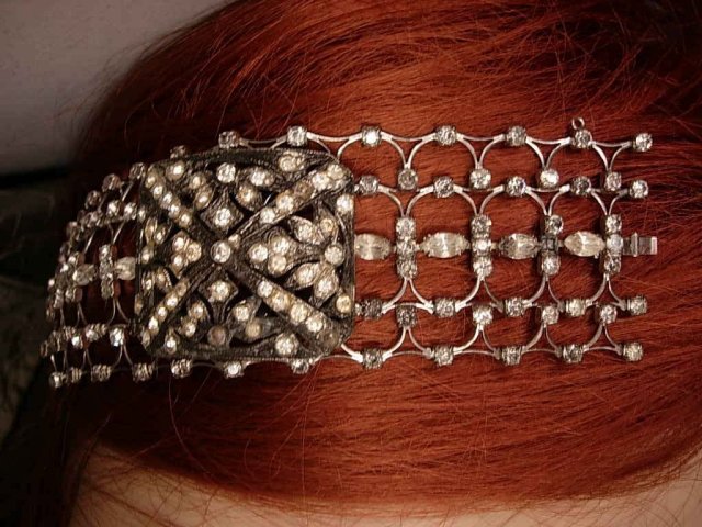 ANtique Paste Bracelet Fit for a Queen