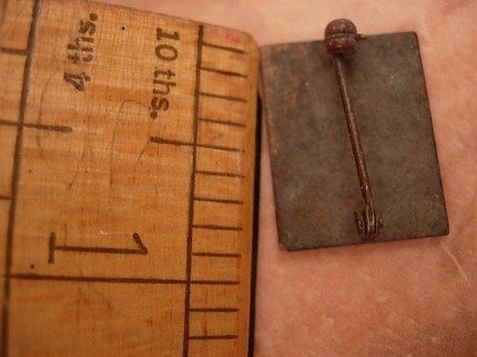 ANtique enamel Oddfellows Rebekah order Brooch
