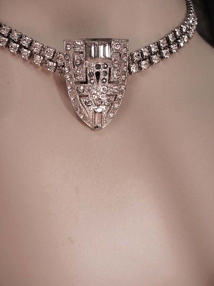 Vintage 20's Deco glam Rhinestone choker with fabulous centerpiece