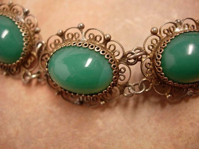 1920's DEco Chrysoprase Filigree gilt silver ornate bracelet