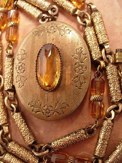 ANtique Art Deco Golden citrine Locket necklace