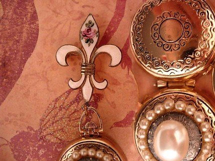 Vintage DEco Enamel pocketwatch locket and Fleur de lis Brooch