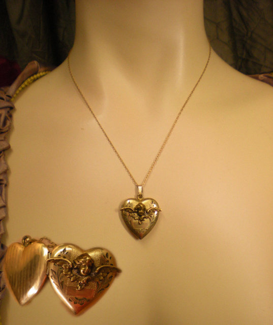 1920s Art DEco Cherub locket Sweetheart heart necklace