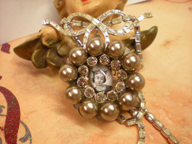 Vintage French Saint PEarl and rhinestone icon necklace