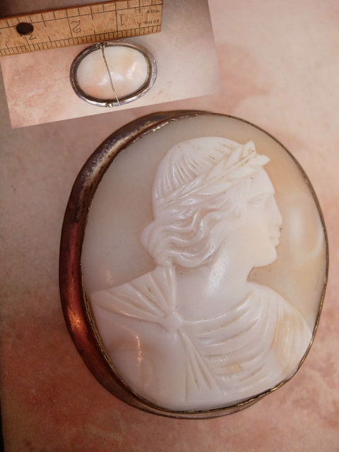 Large Antique Cameo BRooch of Apollo Victorian with laurel wreath