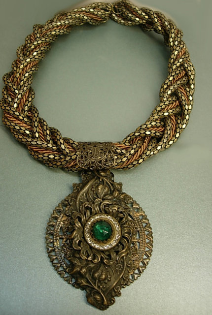 Gothic Baroque Renaissance collar necklace antique pendant snake necklace